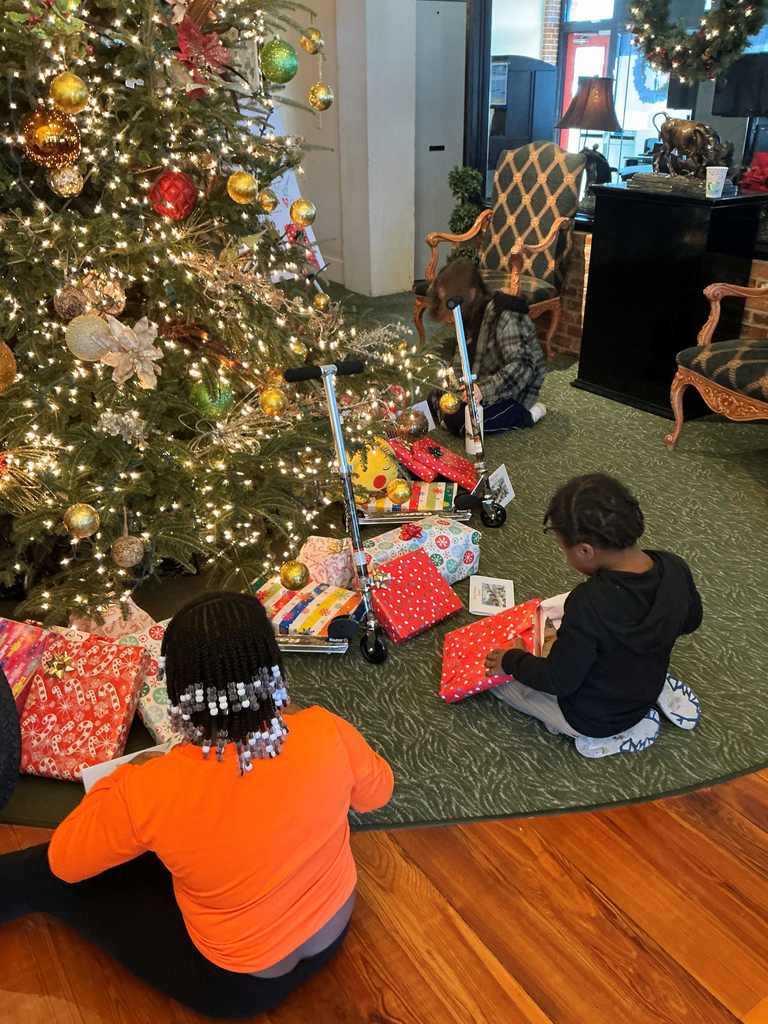 TCS Allen, Mooney, and Barns Invest Christmas 9