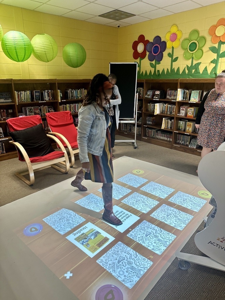 SES Teachers with Active Floor 6