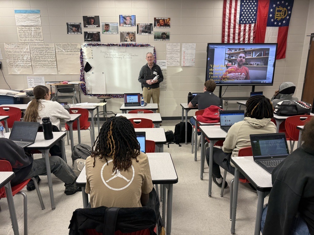 THS Officer Brettel and SRO Williams 1