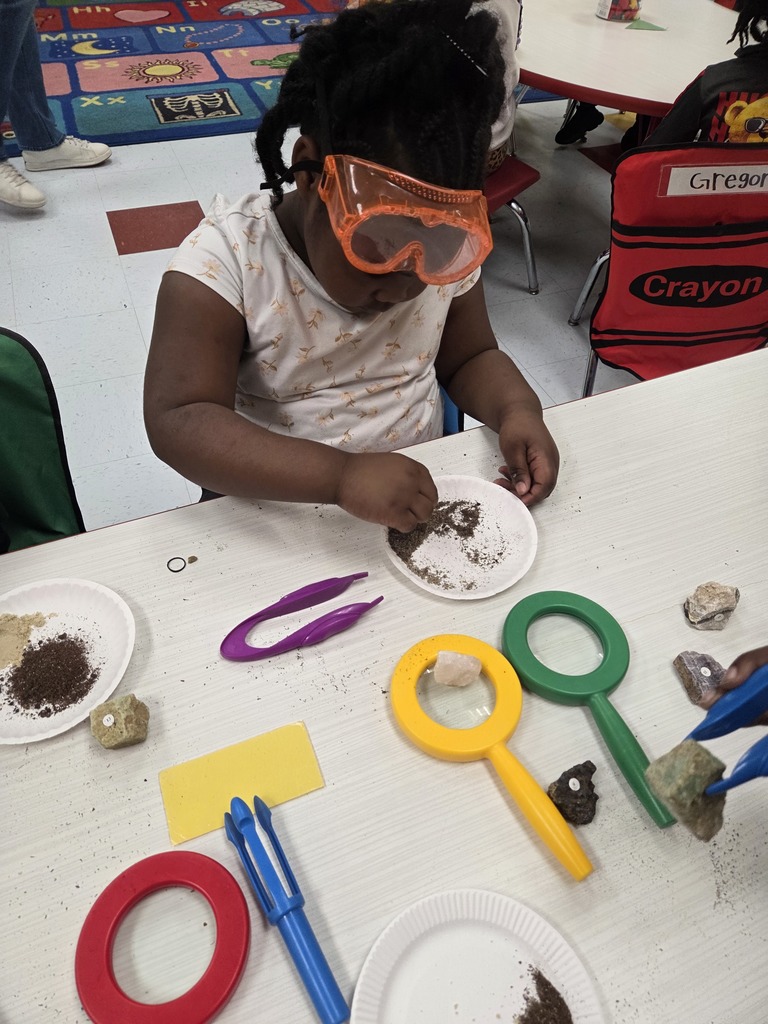 Pre-K Soil Exploration