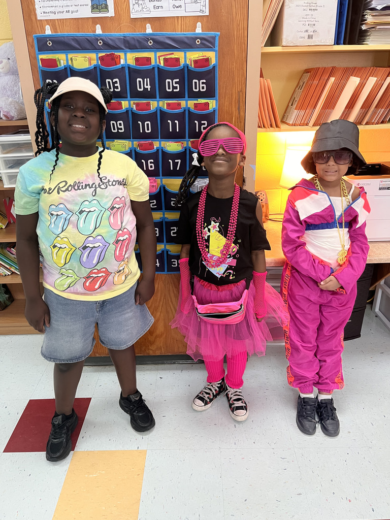 Dr. Seuss Dress Up