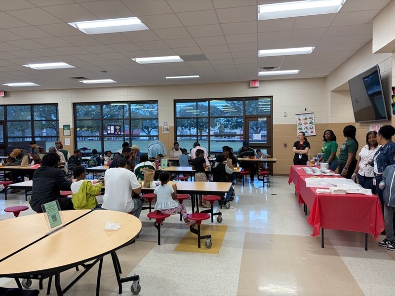 HES Donuts with Dads 3