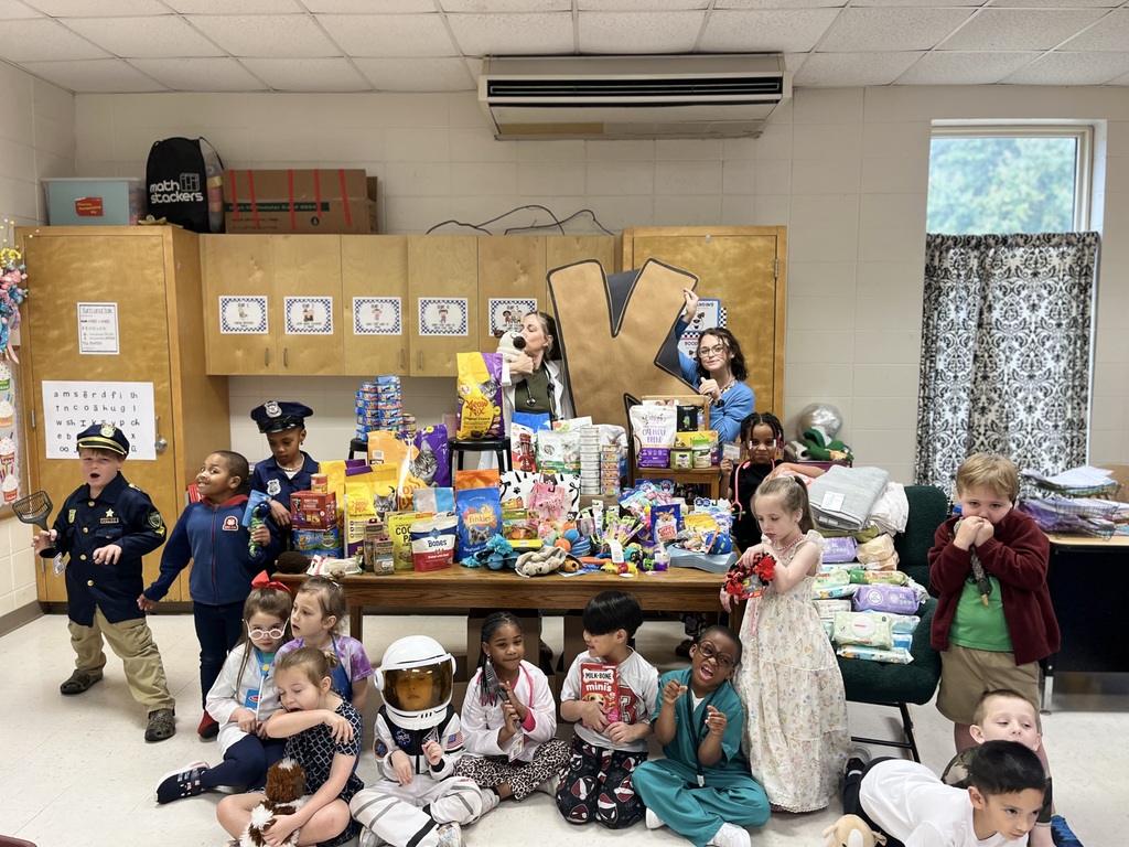 JES Kindergarten 200 Thomasville Birthday Acts of Kindness - Humane Society 3