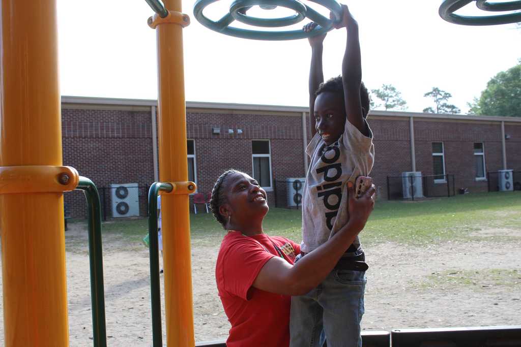 HES and JES Prek Easter Egg Hunt 8
