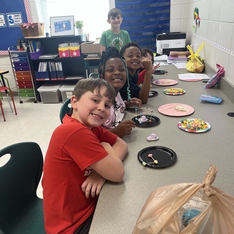 JES 3rd Grade STEM with Mrs. Carney's Class 4