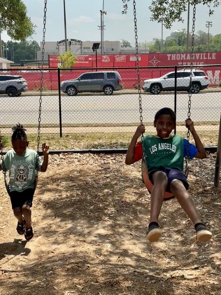 SES Celebrates  Autism Awareness in April 4