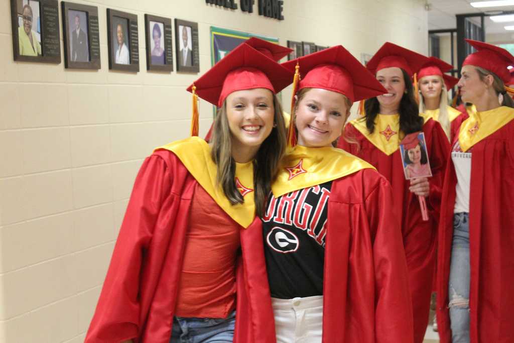 THS Senior Walk 2026 7