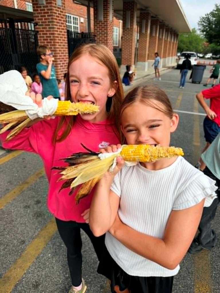 Dady's Corn at TCS Elementaries - TCS School Nutrition 4