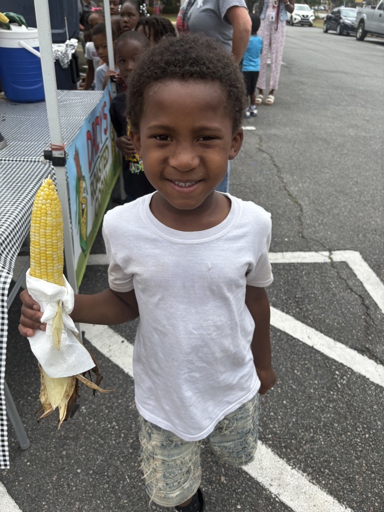 Dady's Corn at TCS Elementaries - TCS School Nutrition 3