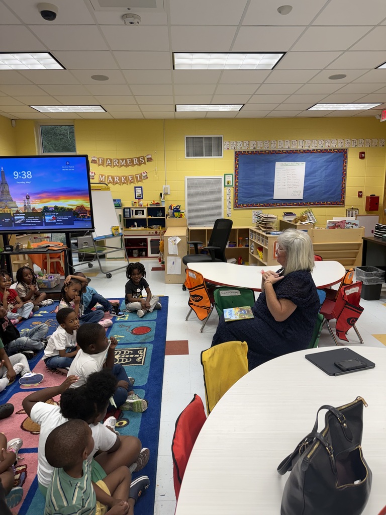Mrs. Sutton Storytime