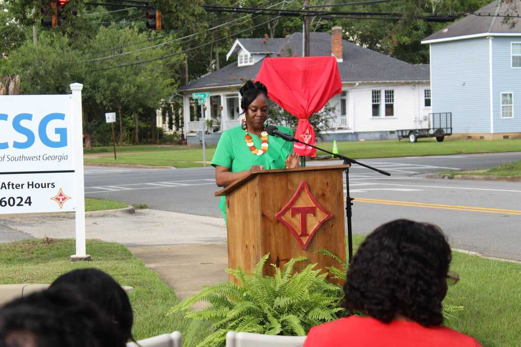 Shoutout Saturday for our Dr. Hazel T Jones Way at HES 6