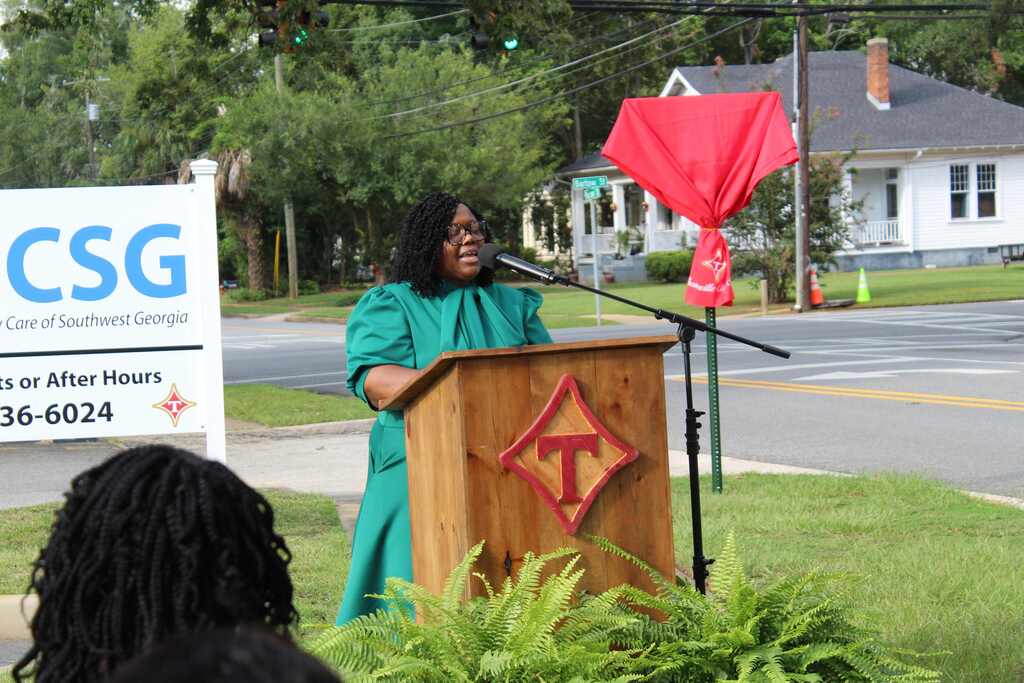 Shoutout Saturday for our Dr. Hazel T Jones Way at HES 7