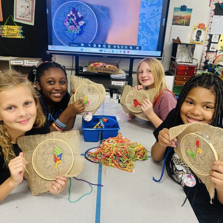 Groover Art Class