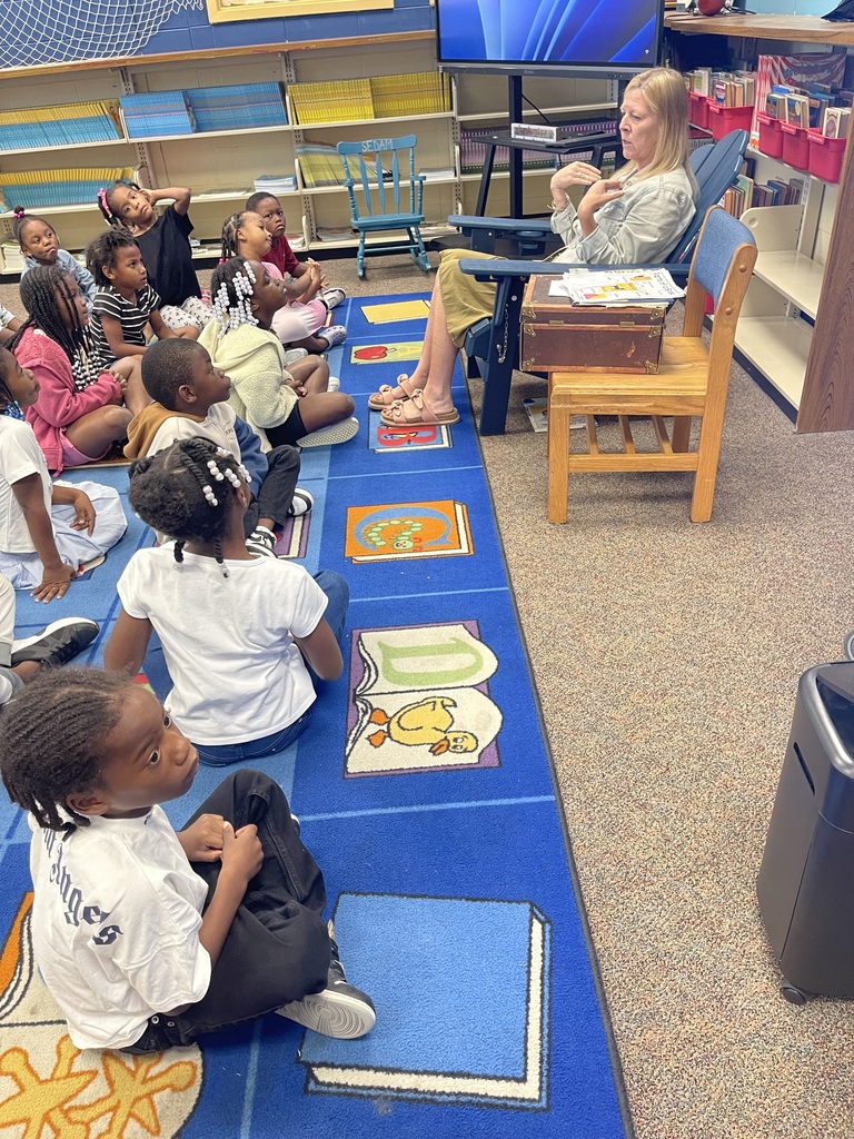 We love to read!