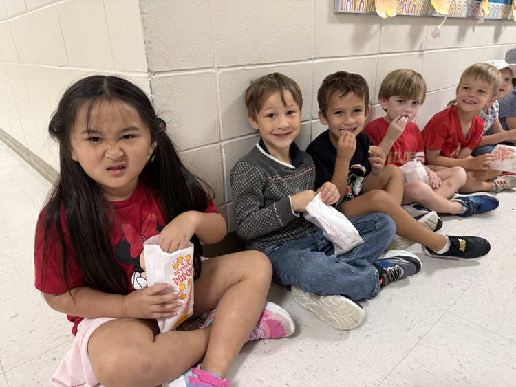 Kinder Science Investigation on Popcorn