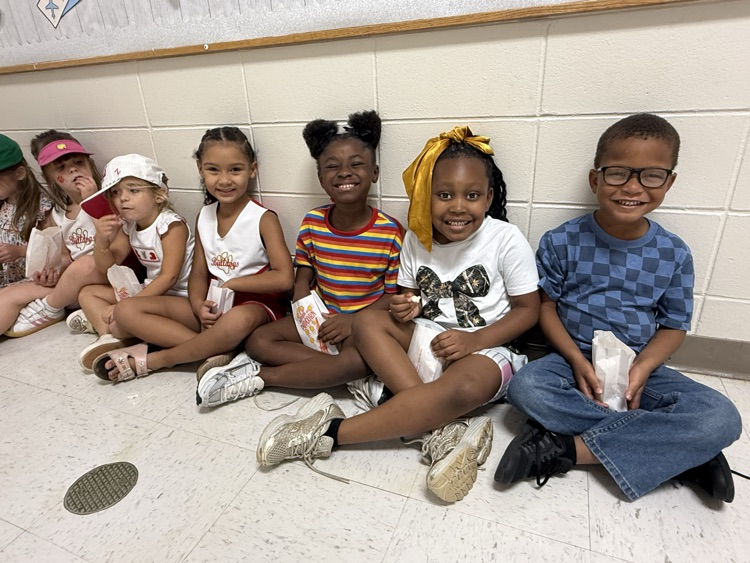 Kinder Science Investigation on Popcorn