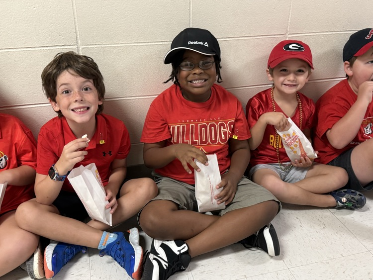 Kinder Science Investigation on Popcorn