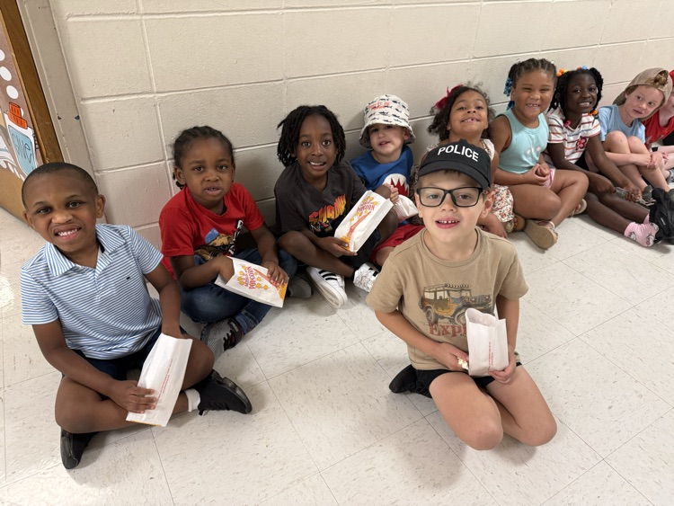 Kinder Science Investigation on Popcorn