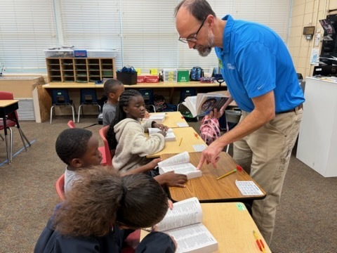 We love to read!