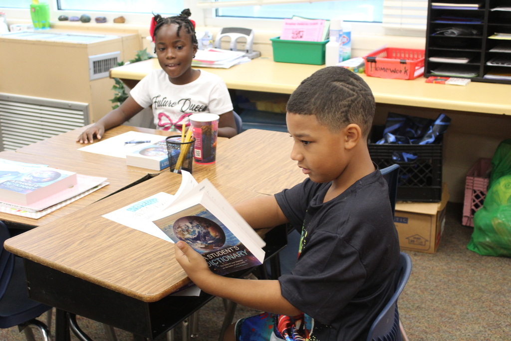 We love to read!