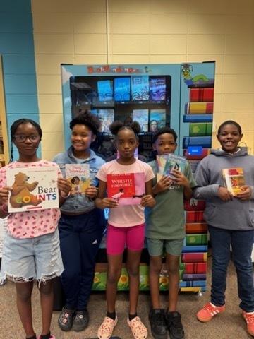 We love to read!