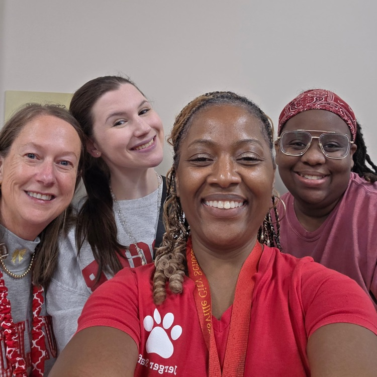 Jerger teachers supporting the Literacy Fair