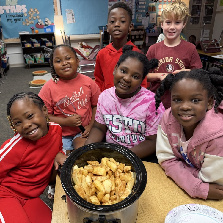 Mrs. A's homemade applesauce 