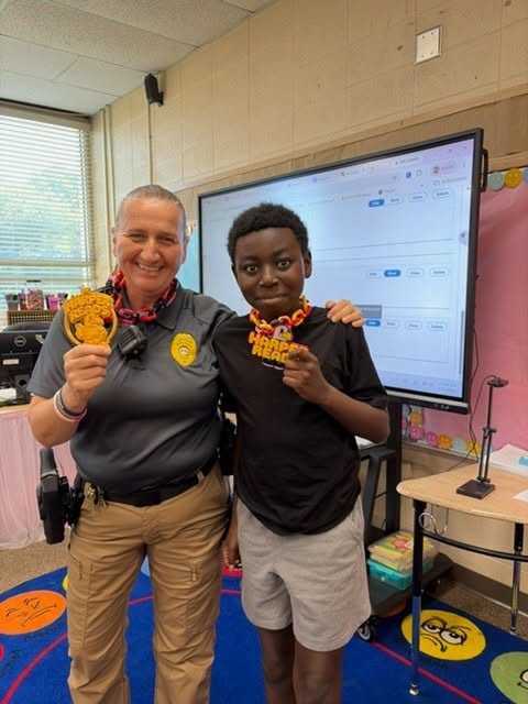 HES Sgt. Langston Super Ponytail Harper Readers 6