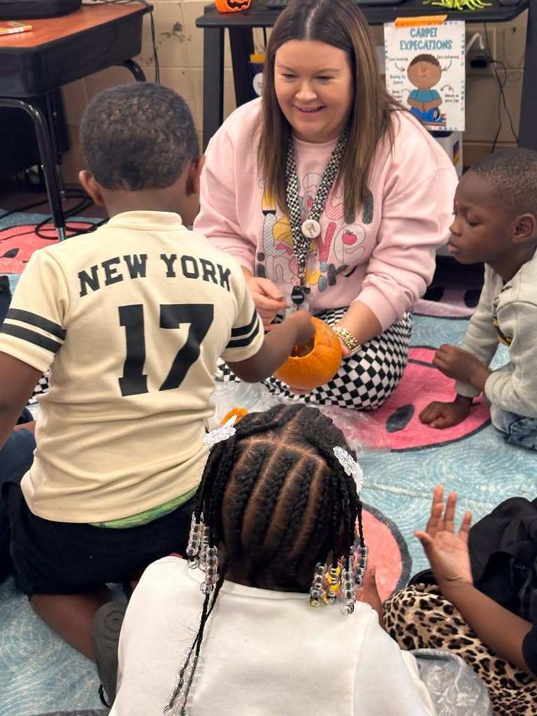 HES Kindergarten Pumpkins Science 7