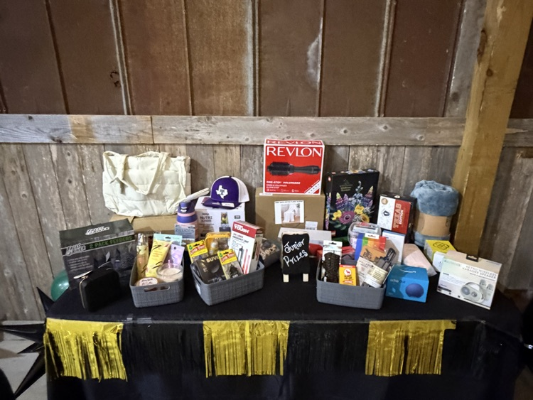 prize table