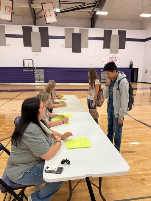 It was a great first morning back for our Thrall Tigers! A huge thank you to all our families for your patience during drop-off—seeing so many smiling faces at every campus made for a seamless start to the year!