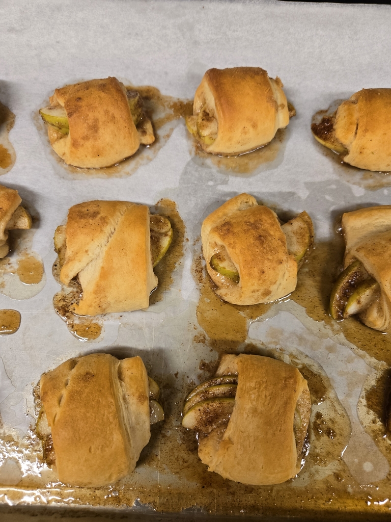 if you smell apple pie, it was 6th grade explore foods.