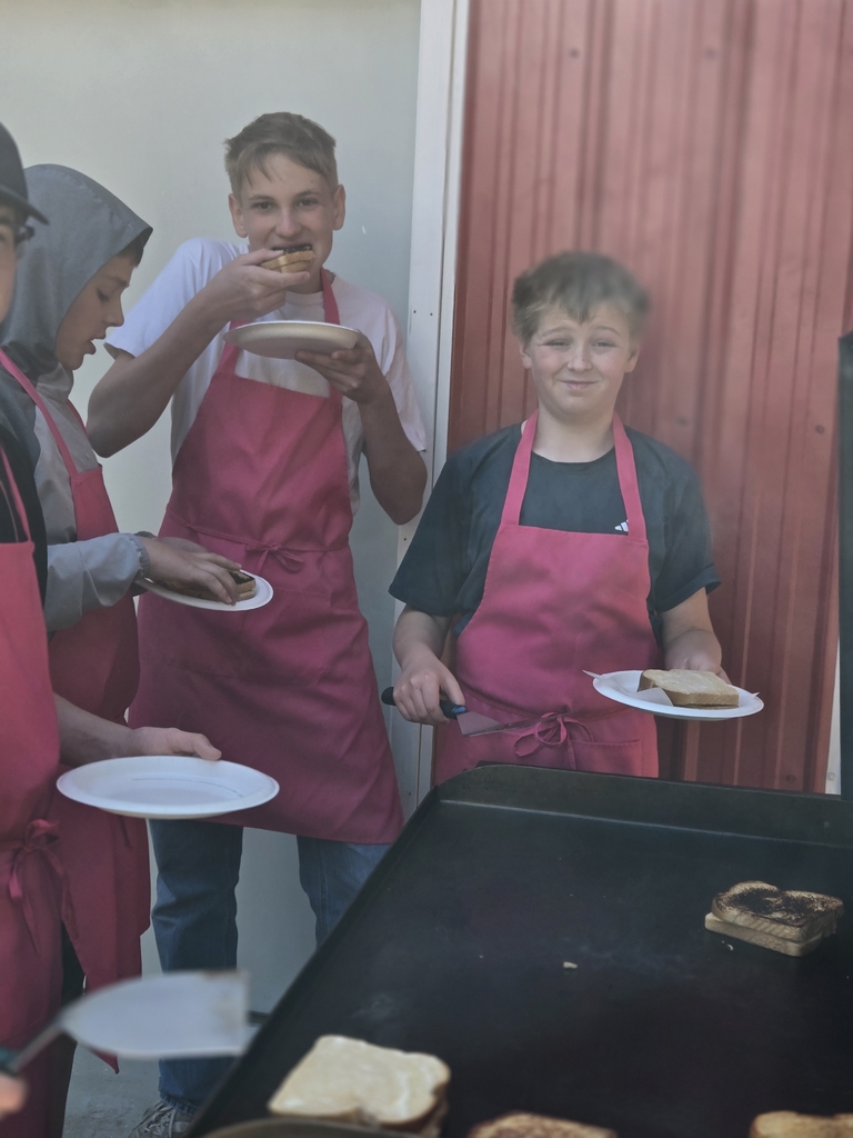 Grilled cheese with Middle School Outdorr Cooking.