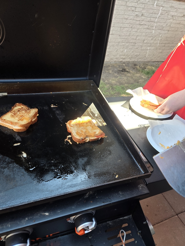 On thr grill, only one hit the ground!