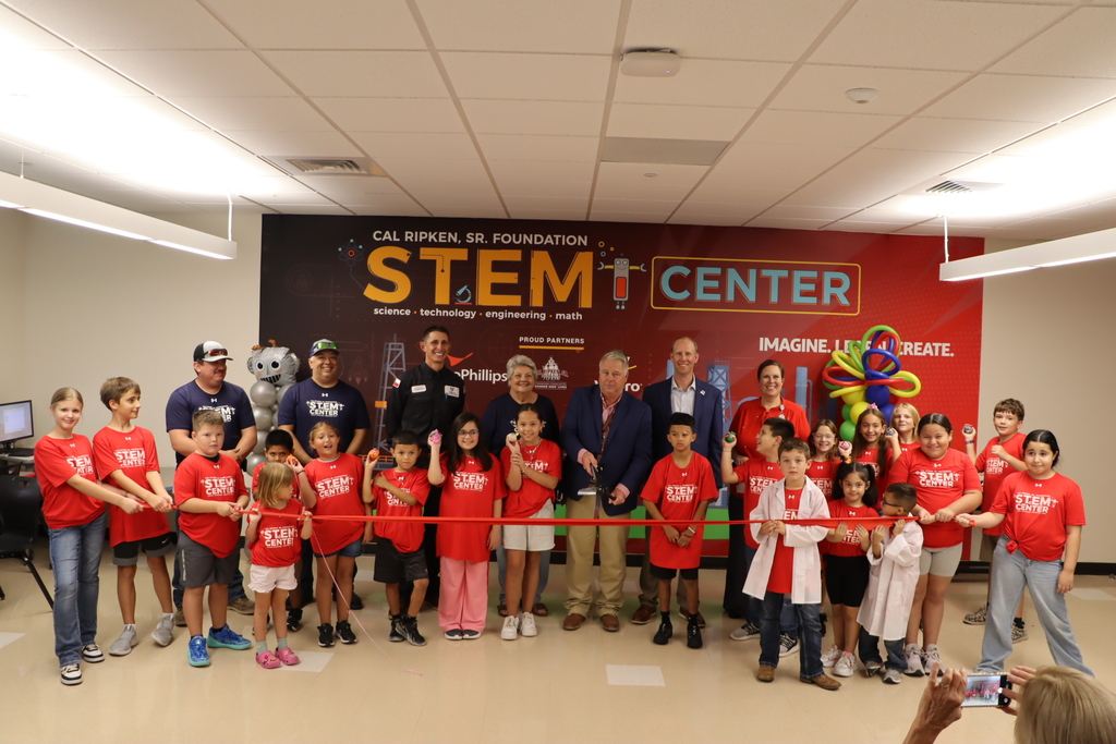 STEM Ribbon Cutting