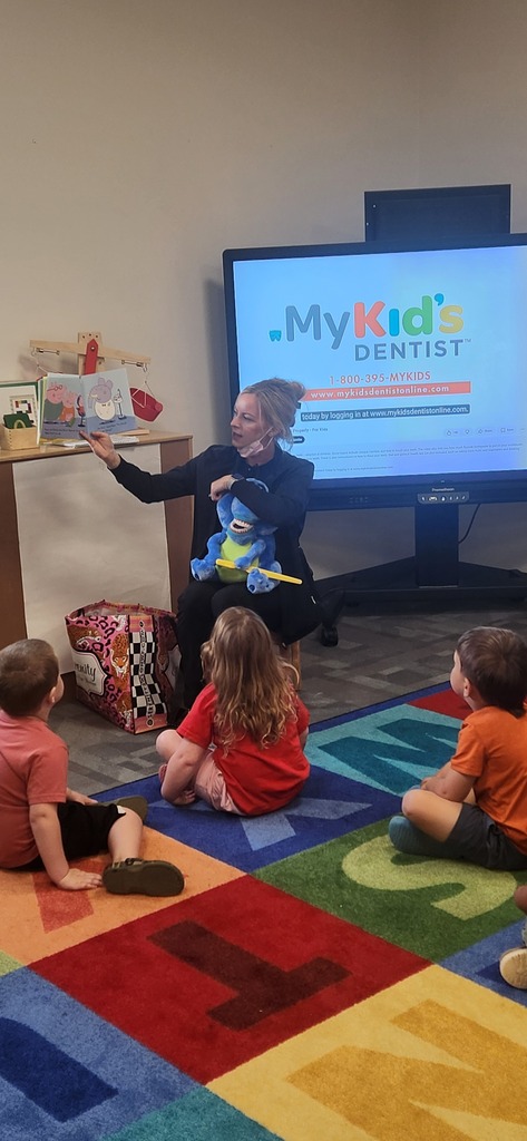 Dr. Hammond visited students to discuss dental hygiene and teeth