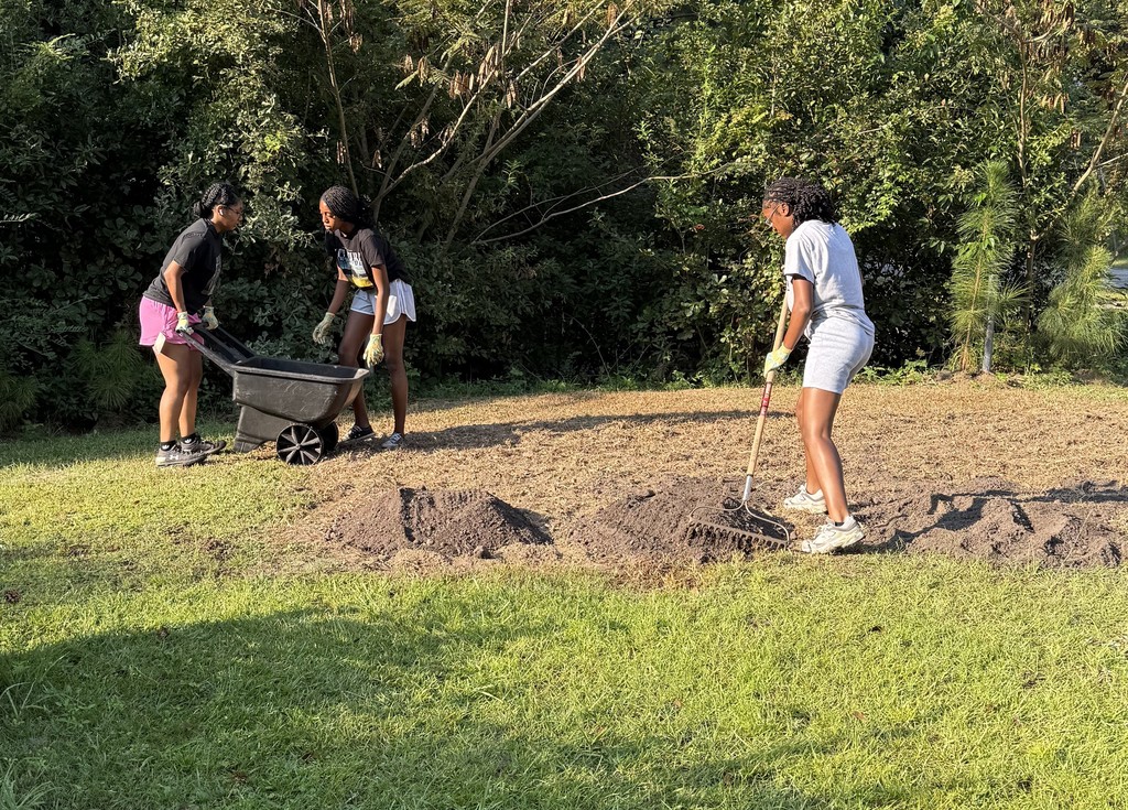 Community Clean Up- FCCLA Week 7 (1)
