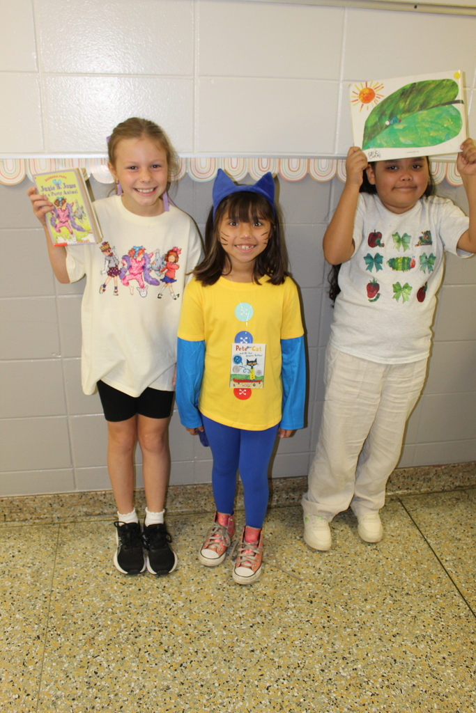 Dress up like a book character and GA Reads Day!