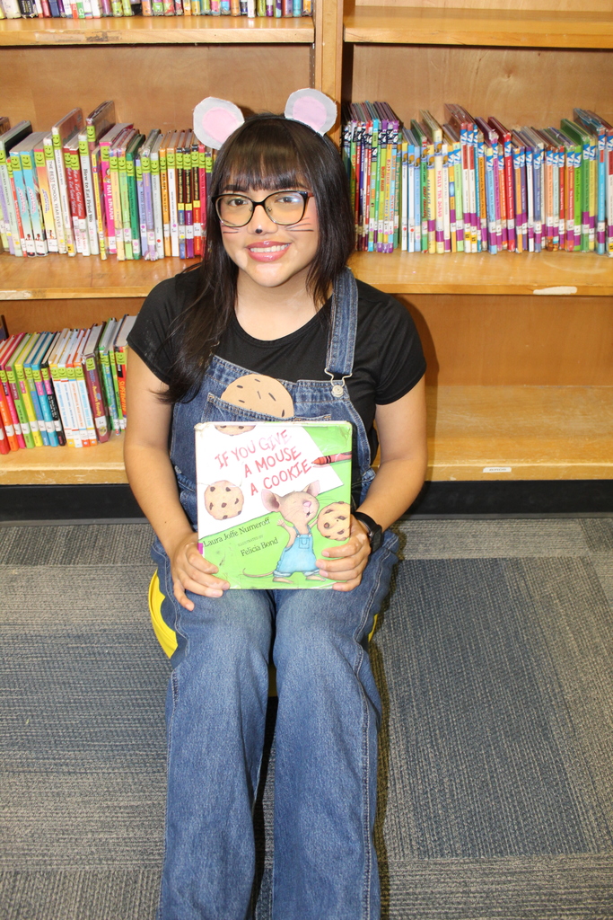 Dress up like a book character and GA Reads Day!