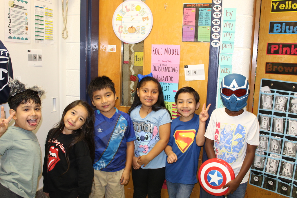 Dress up like a book character and GA Reads Day!