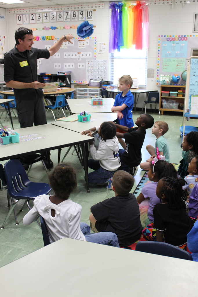 Classroom Guest Reader