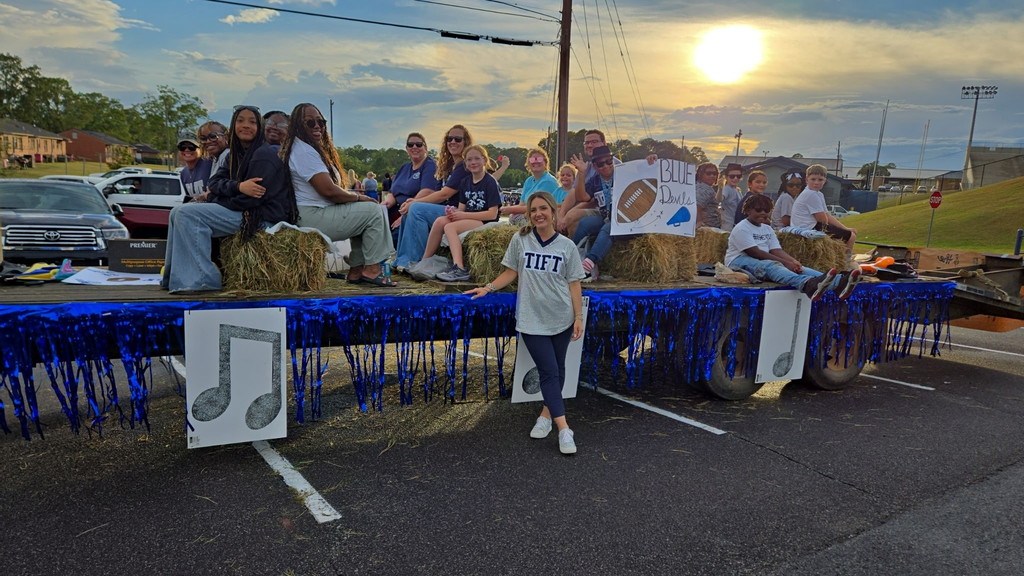 hoco parade float