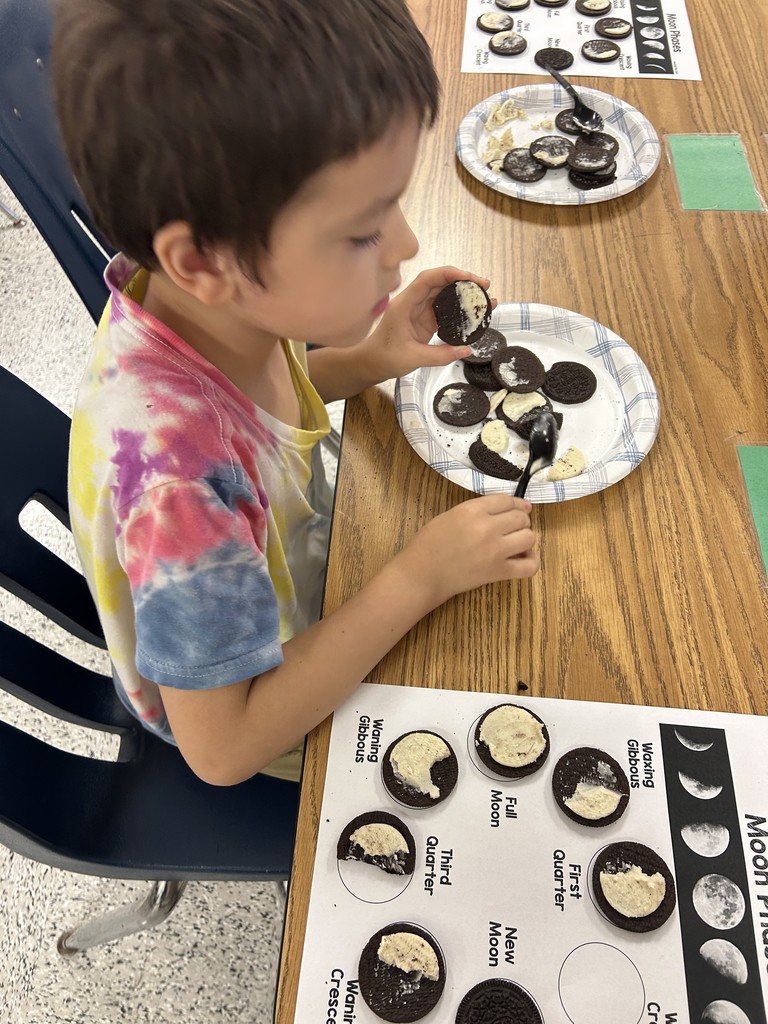 moon phases oreos