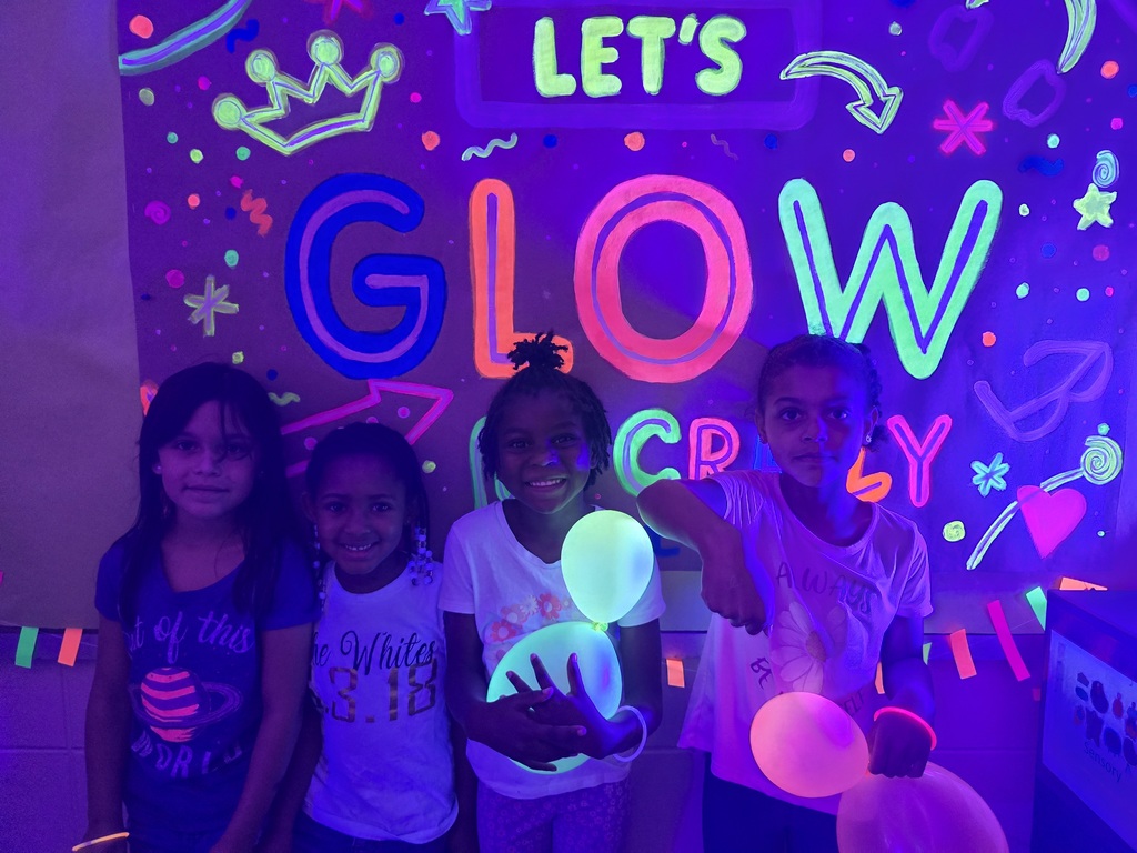 glow party