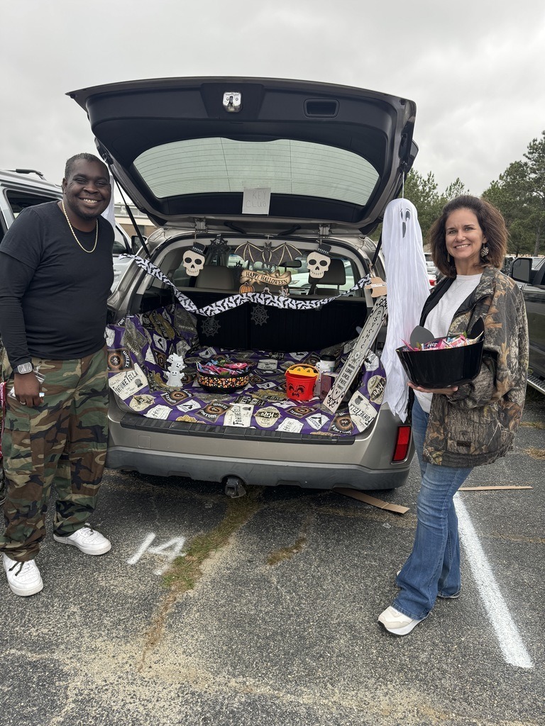 Key Club- Trunk or Treat