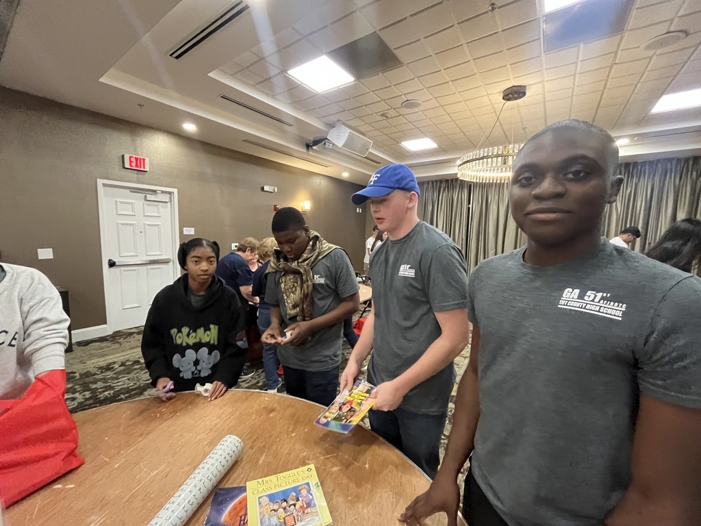 ROTC Book Wrapping Party