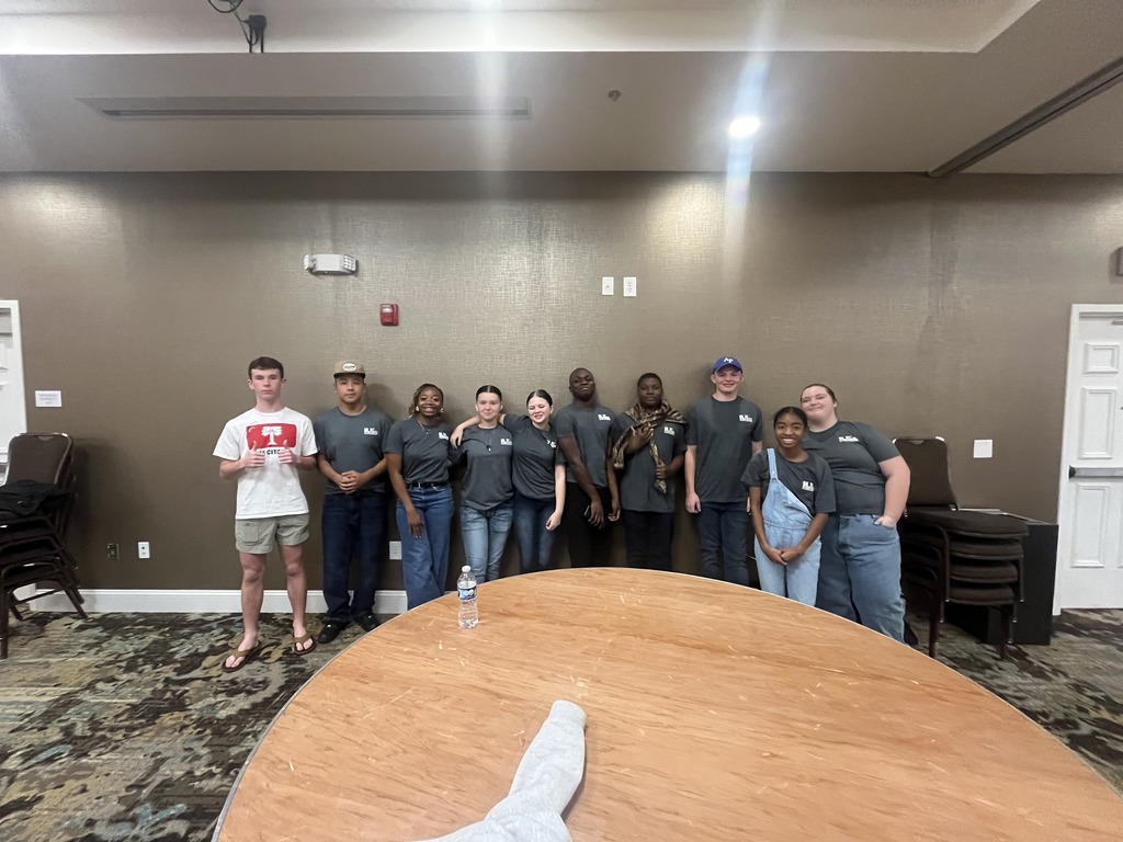 ROTC Book Wrapping Party2