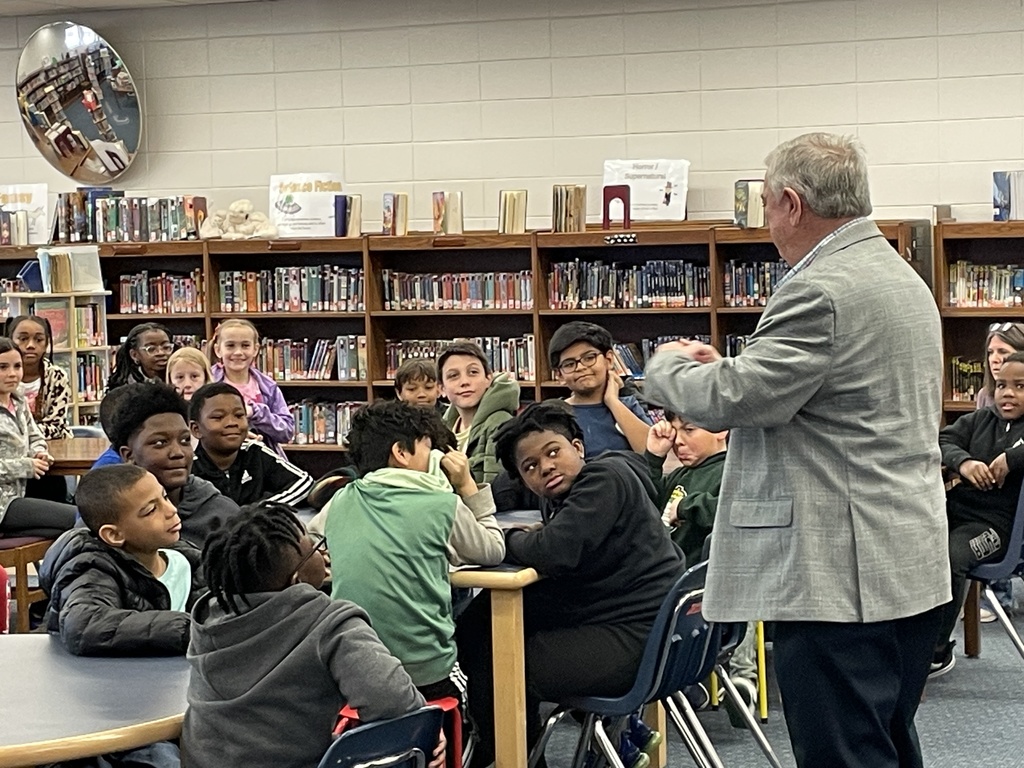 Today, MWE fourth graders had the privilege of hearing from Judge Benson, who spoke about the judicial system in Tift County and guided students as they prepare for the annual fourth-grade mock trial. We sincerely appreciate his time and commitment to educating our students.
