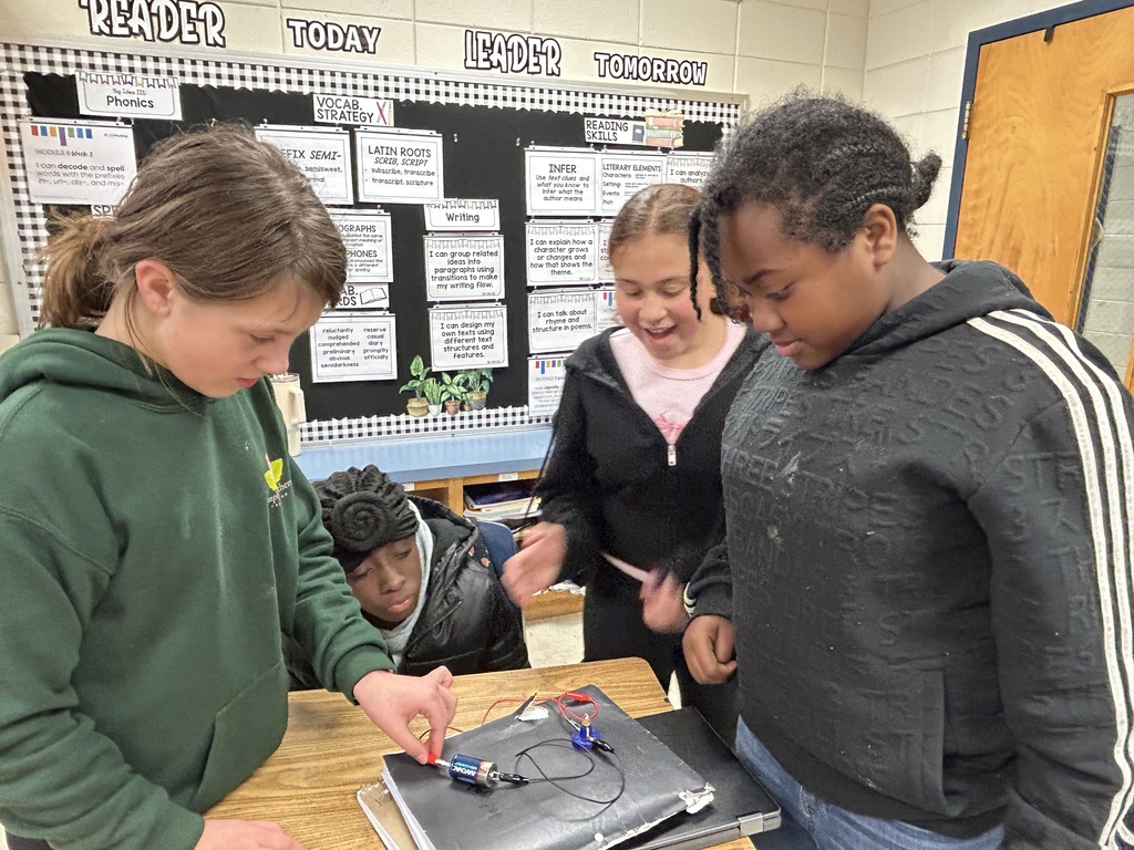 Mrs. Bennett's 5th grade class building circuits.