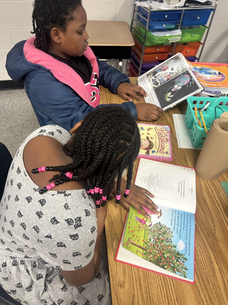 Reading with friends! 